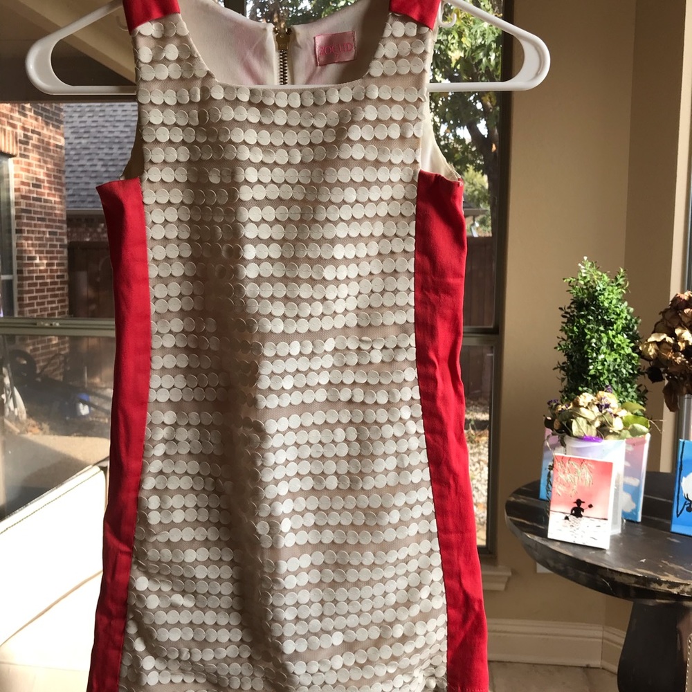 Almost new girl dress . Coral and white
